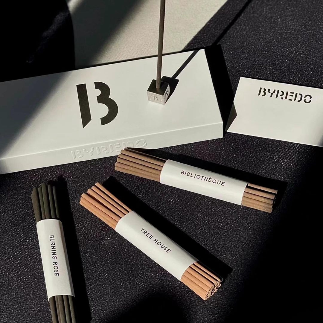 pictures shows one Byredo incense stick set.
